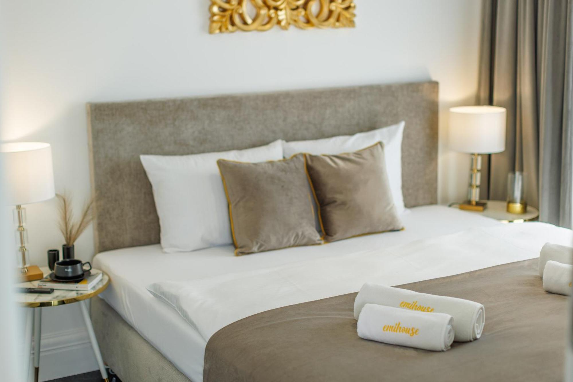 Emihouse Riverside Premium Apartments & Free Parking Rzeszow Exterior photo