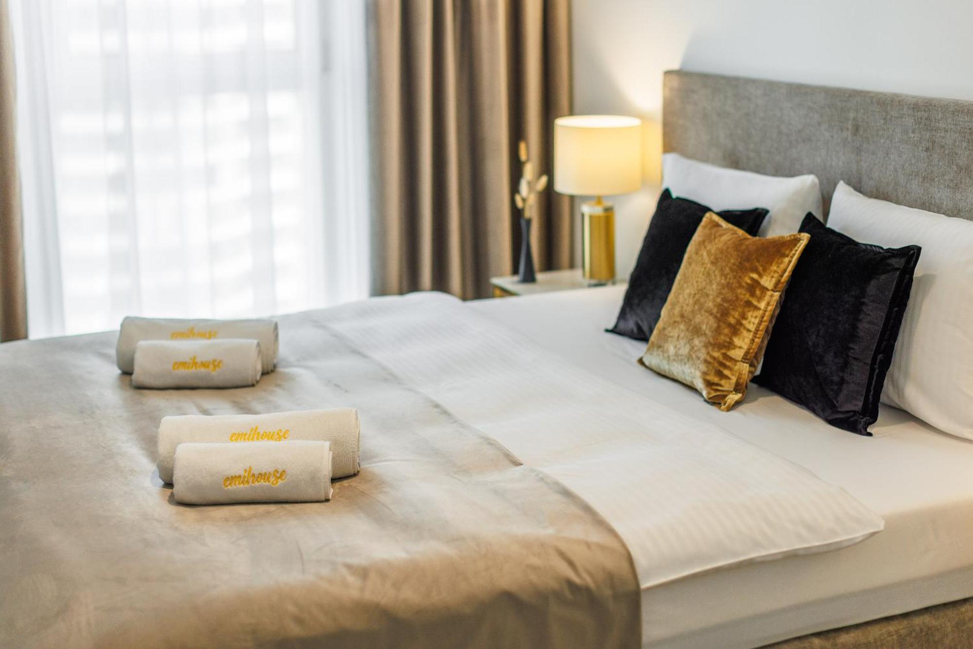 Emihouse Riverside Premium Apartments & Free Parking Rzeszow Exterior photo